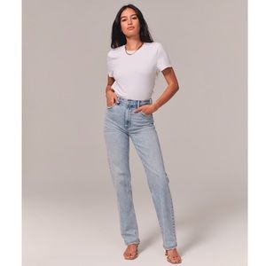 Abercrombie 90’s straight ultra high rise light wash jeans (curve love)